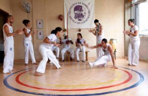 Em Beirute, libanês ensina capoeira e renova a esperança