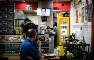 Audiência cai até 26% durante horário eleitoral nas emissoras de televisão