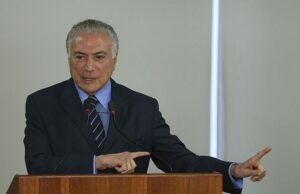 Temer anuncia financiamento para reconstruir prédio de museu