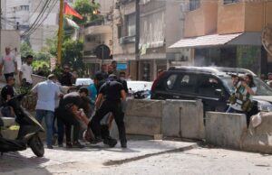 Manifestação contra juiz que investiga a explosão no porto é marcada por mortes e feridos