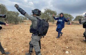 Israel cometeu 60 violações contra jornalistas palestinos, aponta relatório