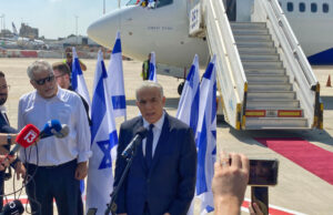 Israel diz que Hezbollah está ‘brincando com fogo’