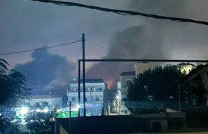 Aviões de guerra israelenses atacam o sul do Líbano durante a noite