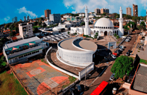 Brasil sedia fórum inter-religioso em cidade estratégica da Tríplice Fronteira e reforça modelo de convivência global